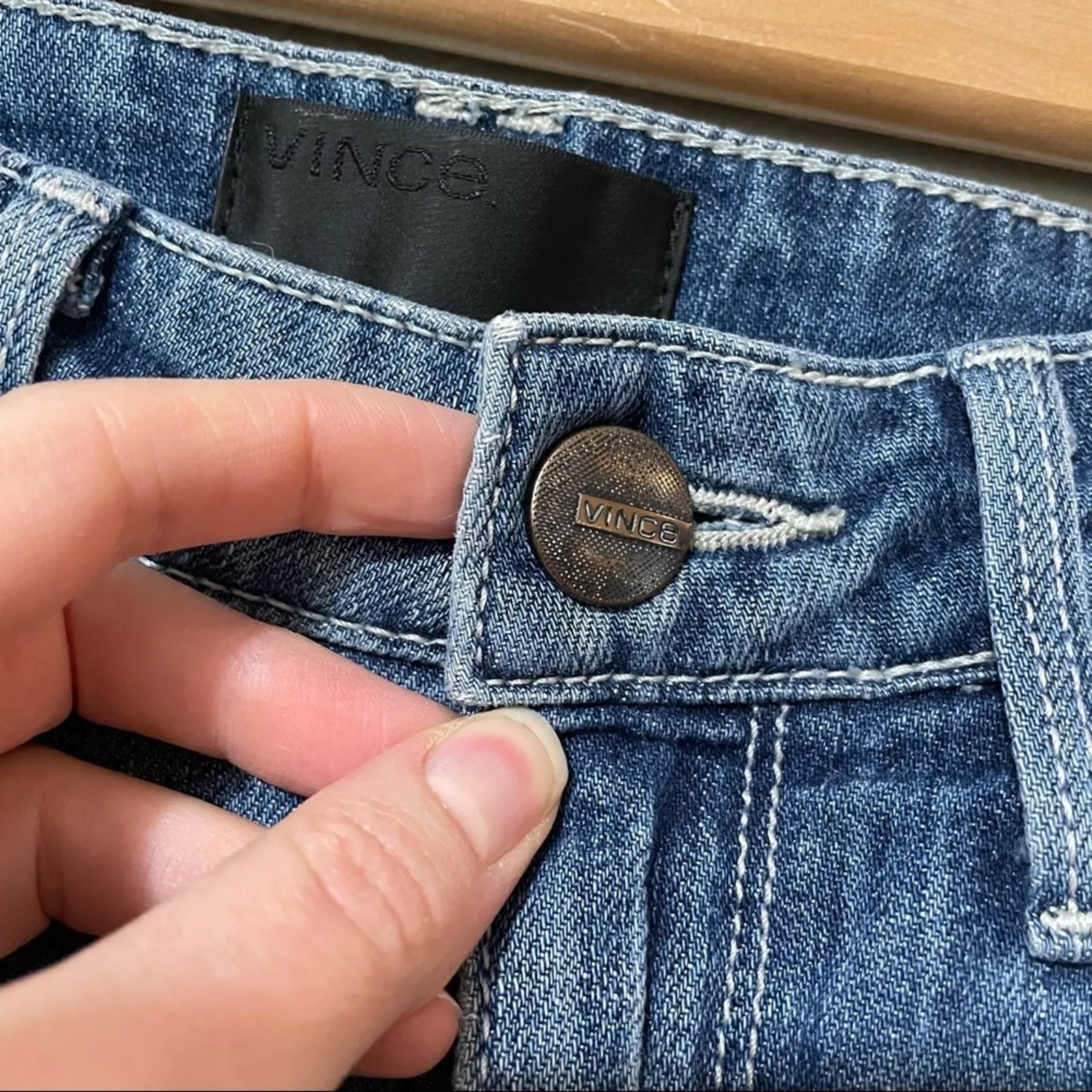 Vince Medium Wash Distressed Mid Rise Skinny Jeans Womens 26 Blue Denim Zip - Image 5