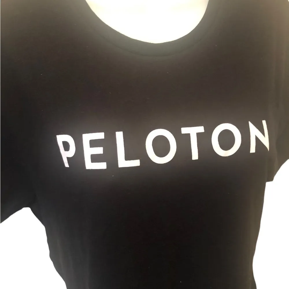 Reach 100 Classic Short Sleeve Tee Woman’s Sz. M Black Work~Out Run - Image 5