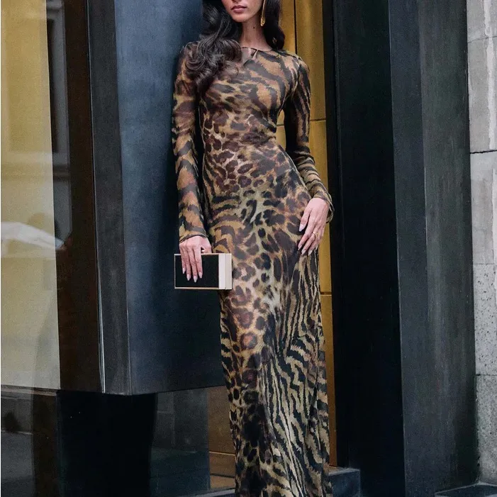 Retrofete Vienna Silk Dress Brown - Image 5