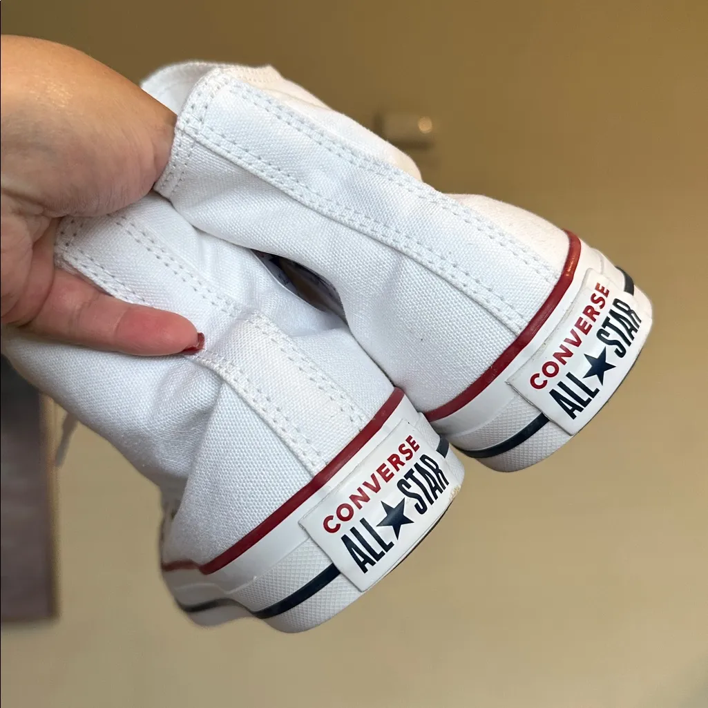 CONVERSE Chuck Taylor High-Top‎ Sneakers White womens 6 men’s 4 NWOB - Image 4