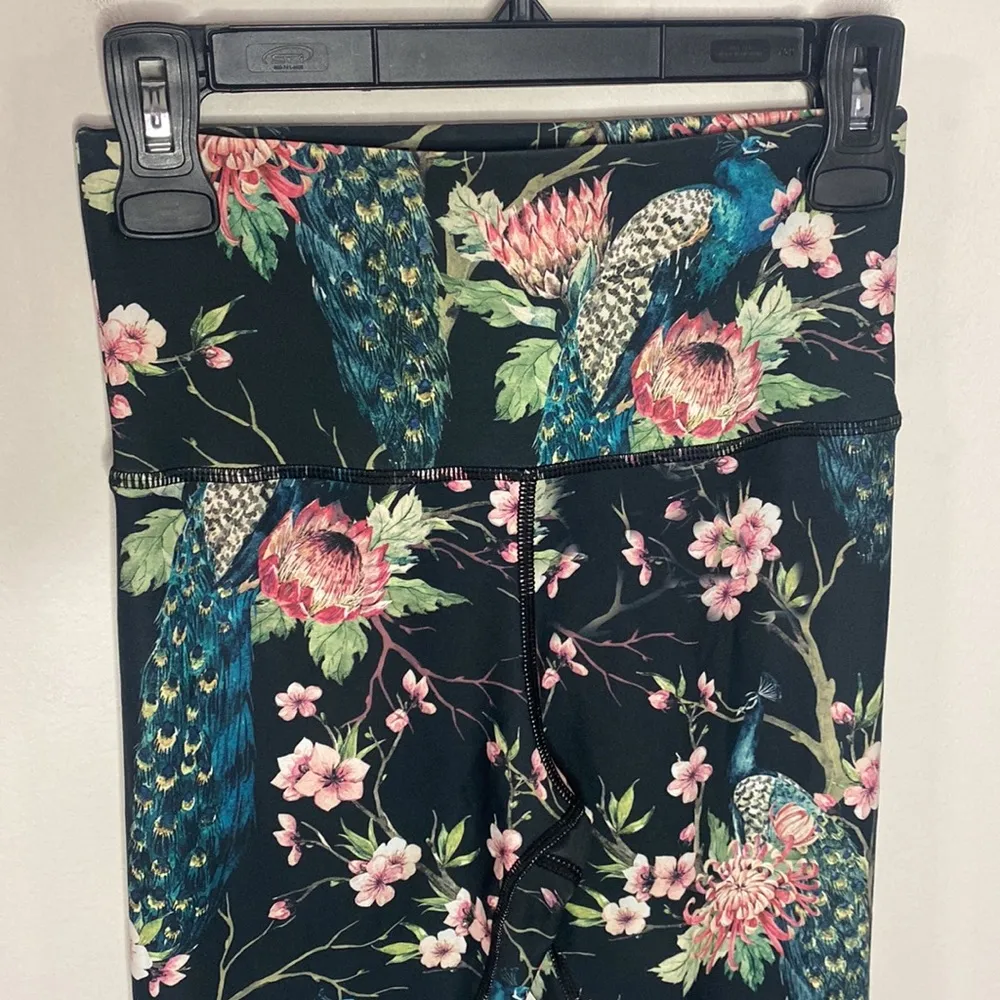 Evolution and Creation tropical floral print high rise yoga leggings size S - Image 3