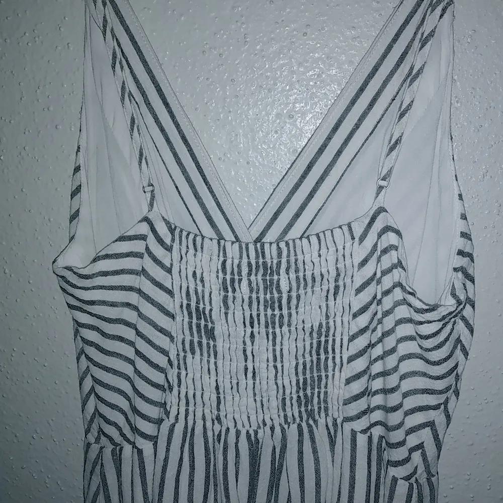 Urban Outfitters M Pinstriped Summer Button Down Front Dress - Image 5