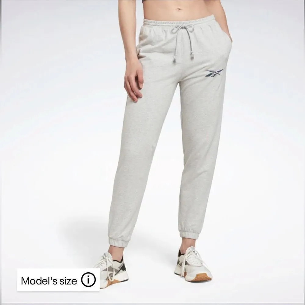 Reebok Modern Safari Joggers Slim fit Light Grey S - Image 3