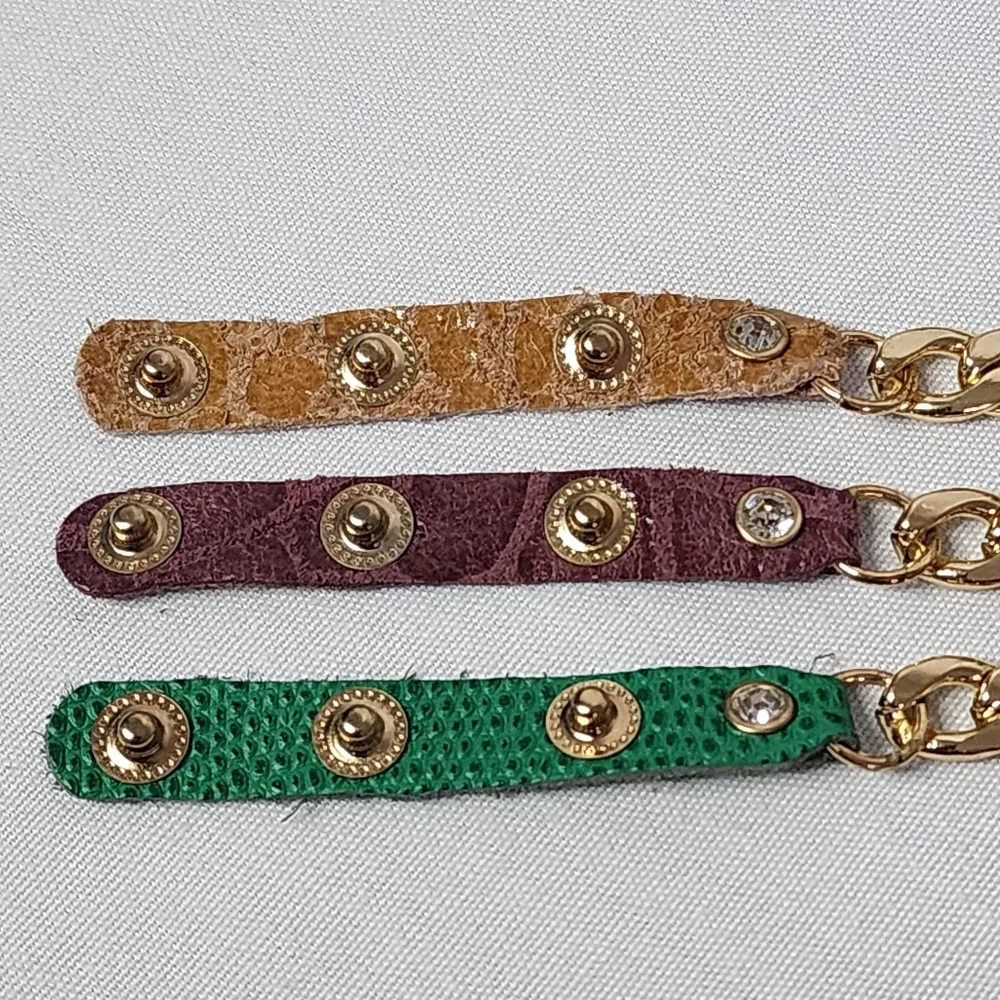 Gold Cuban Link Chain and Green Leather Boot Ankle Bracelet - Image 7