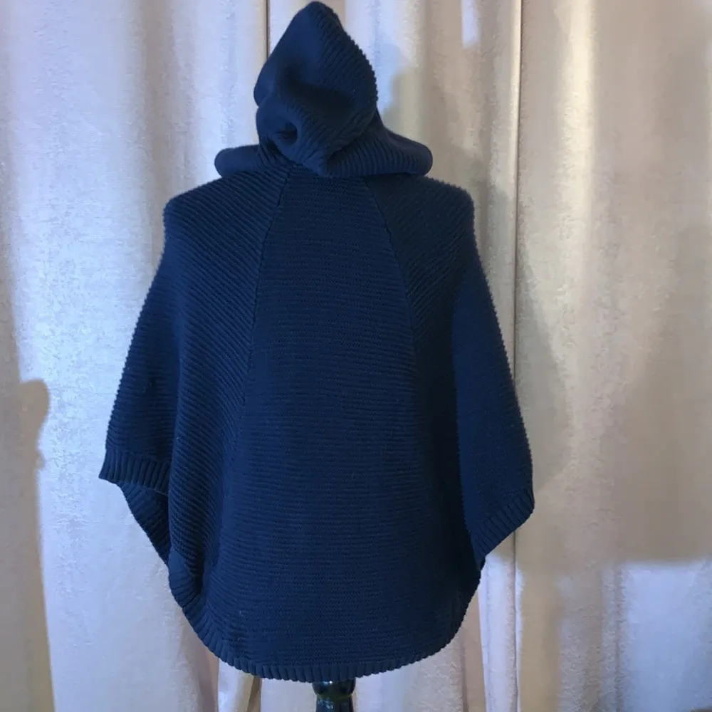 Banana Republic Size XS Navy Hooded Poncho Sweater - Image 6