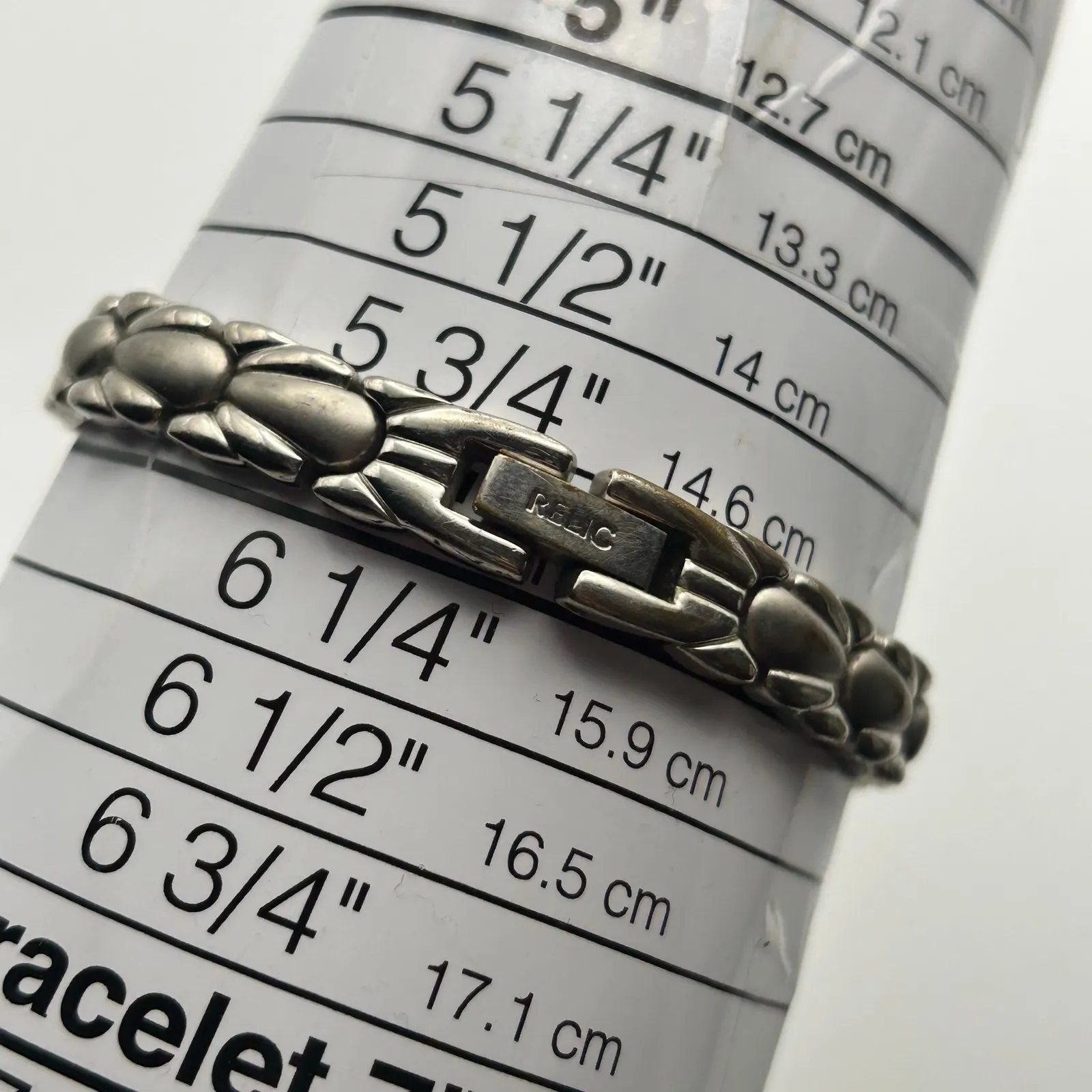 Relic Silver Tone Stainless Steel 30M WR Women’s Watch, 22mm - Image 8