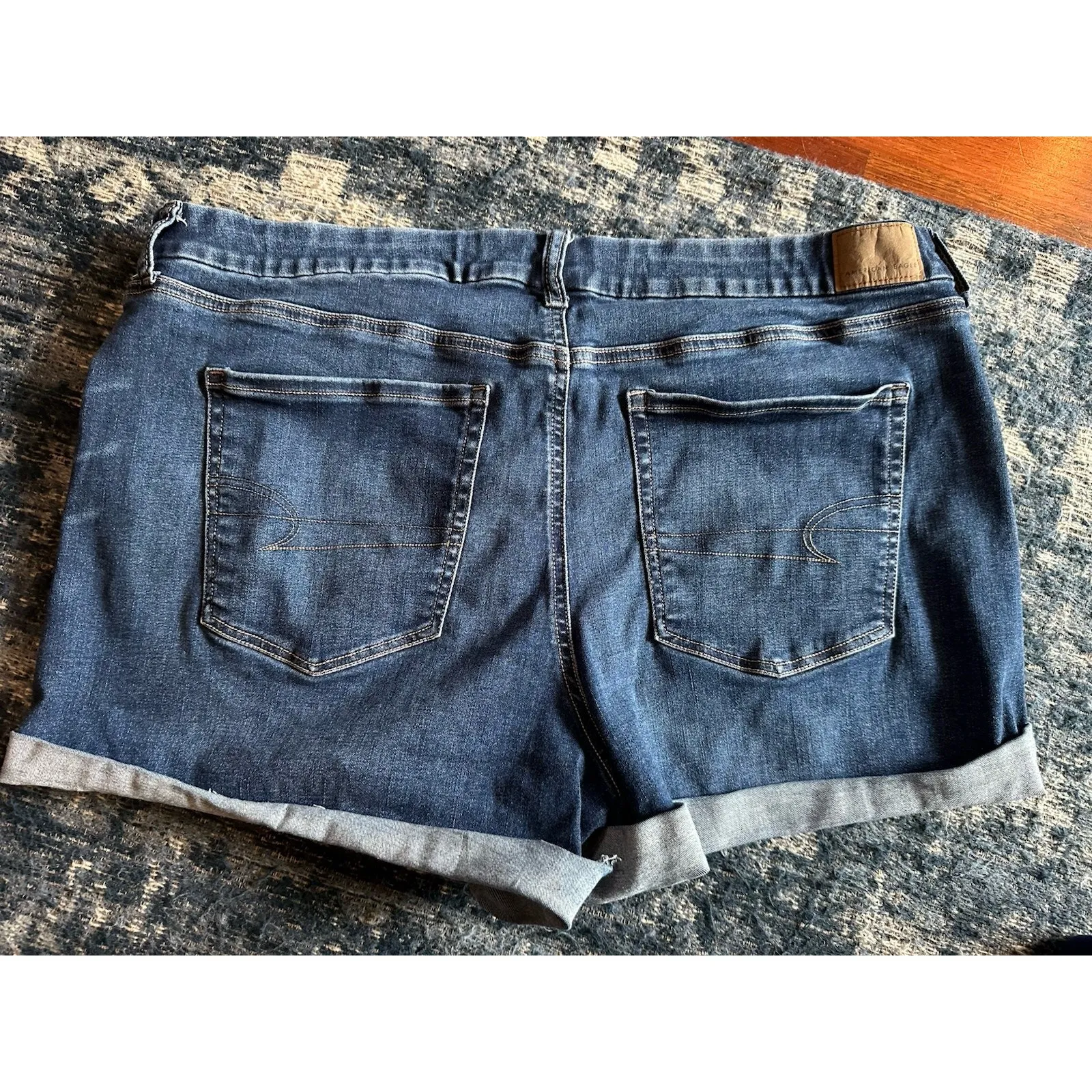 AE American Eagle Jean Shorts Size 20 Next Level Stretch Curvy Midi Cuffed Denim - Image 2