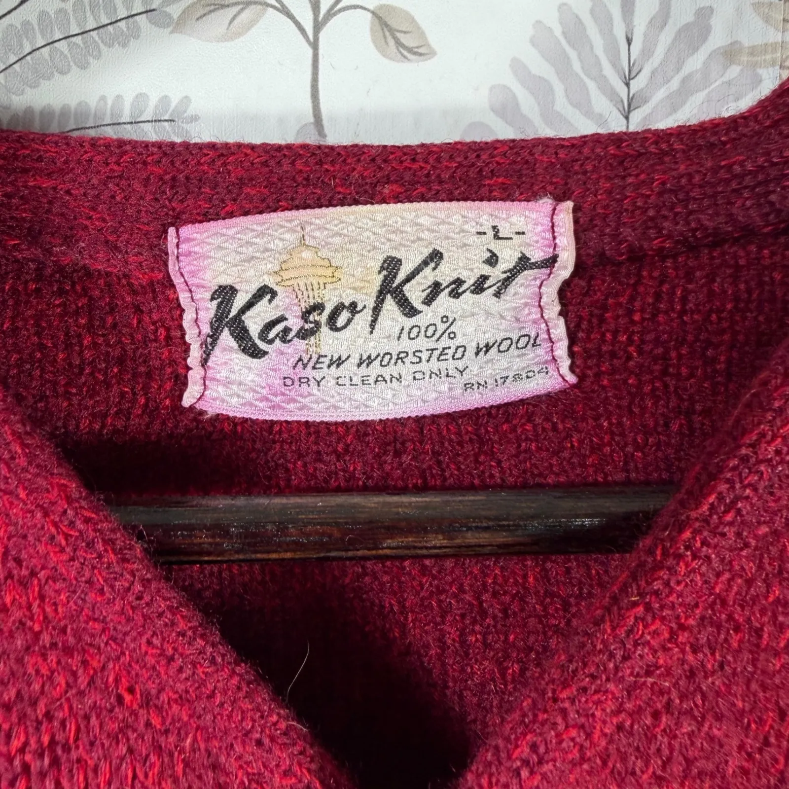 Vtg Kaso Knit 100% Worsted Wool Cardigan Burgundy Made in USA Metal Buttons L Red Size L - Image 2