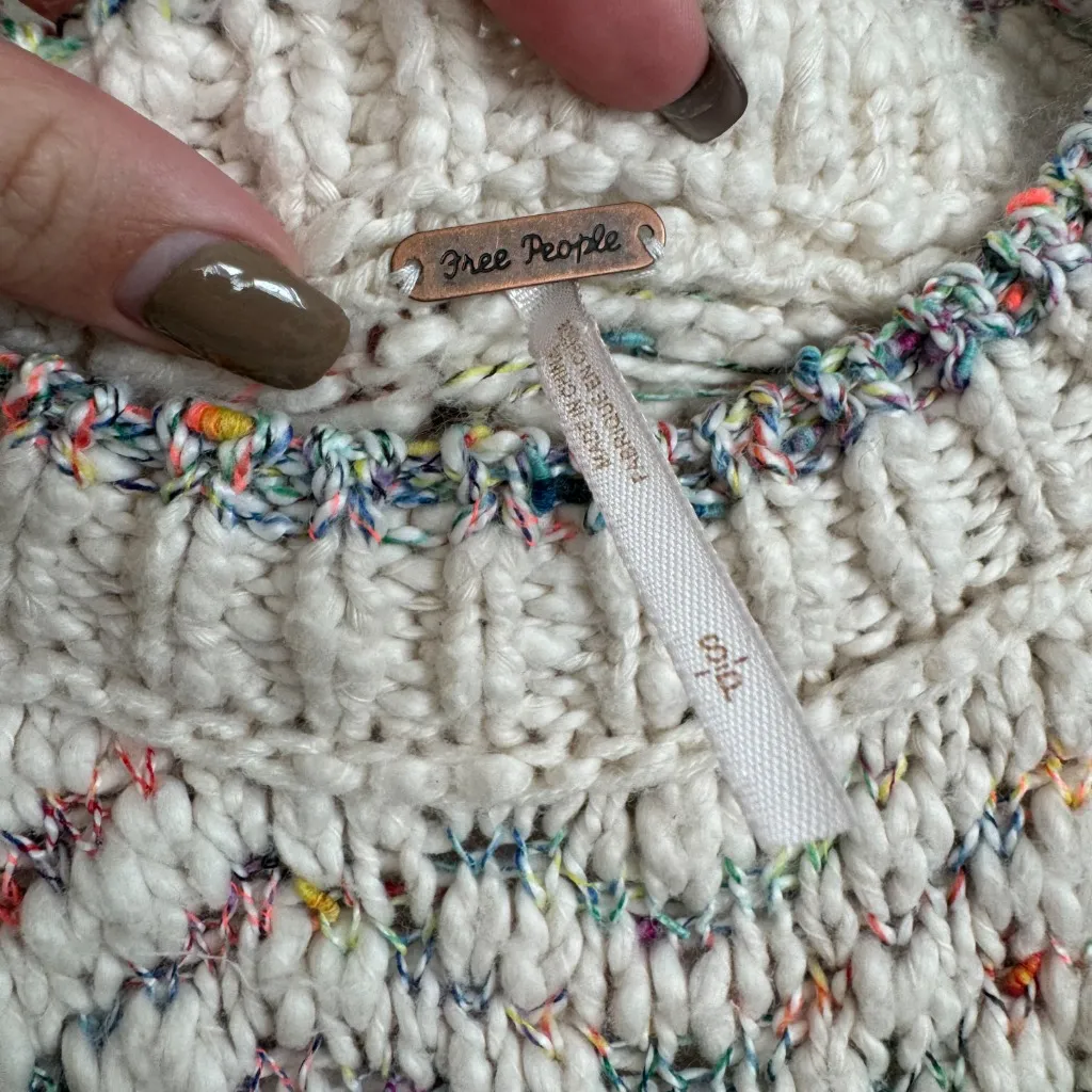 Lucy Tank Top Sweater - Image 11