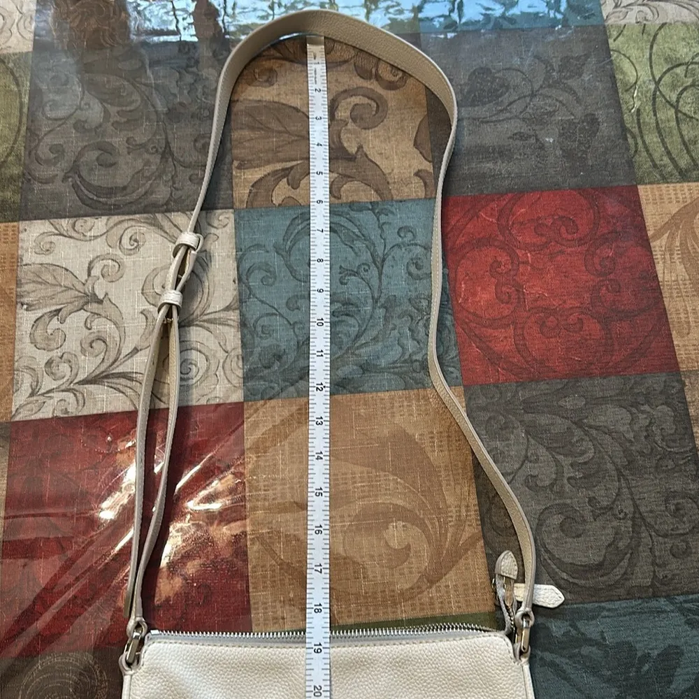 Run Around Stripe Medium White and colorful Crossbody - Image 15