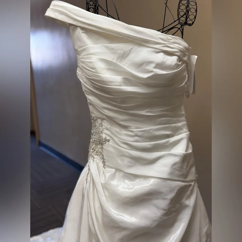 David's Bridal Off-Shoulder White Wedding Dress - Image 2