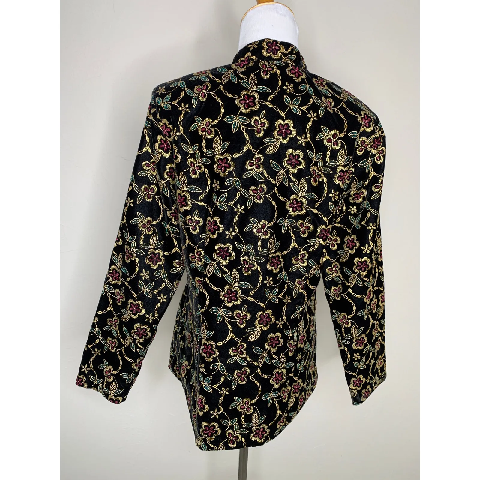 Velvet Blazer Standup Collar Metallic Floral Design Gold Red Sz ?Medium - Image 2