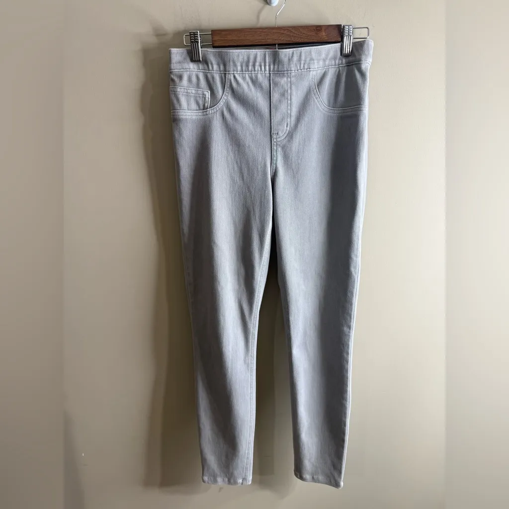 Spanx  Gray High-Waisted Pants size medium - Image 2