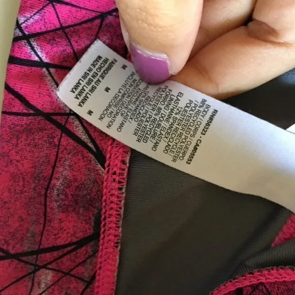 Nike Pro Dri-Fit Swoosh 1-Piece No Pad‎ Sports Bra - Image 3