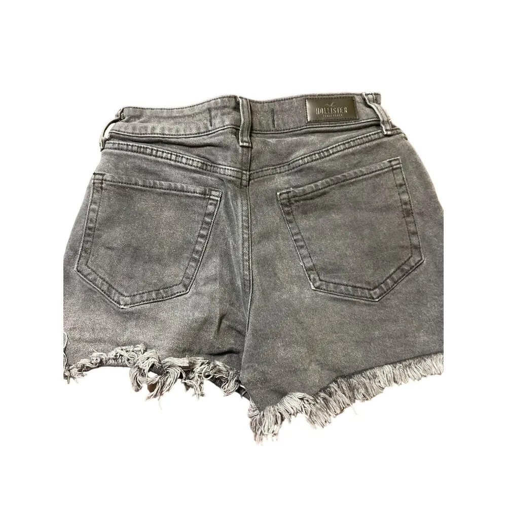 Hollister Ultra High Rise Mom Black Jean Shorts 3" Womens Black Raw Hem Sz 0 - Image 3
