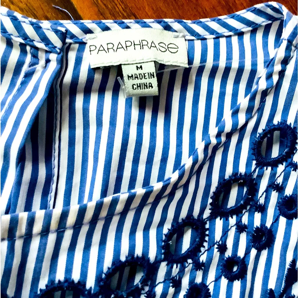 Ultra pretty top 💙🤍💙 - Image 6