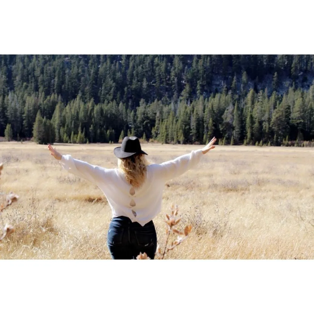 ✨Express Cable Knit Split Back Sweater✨ - Image 6