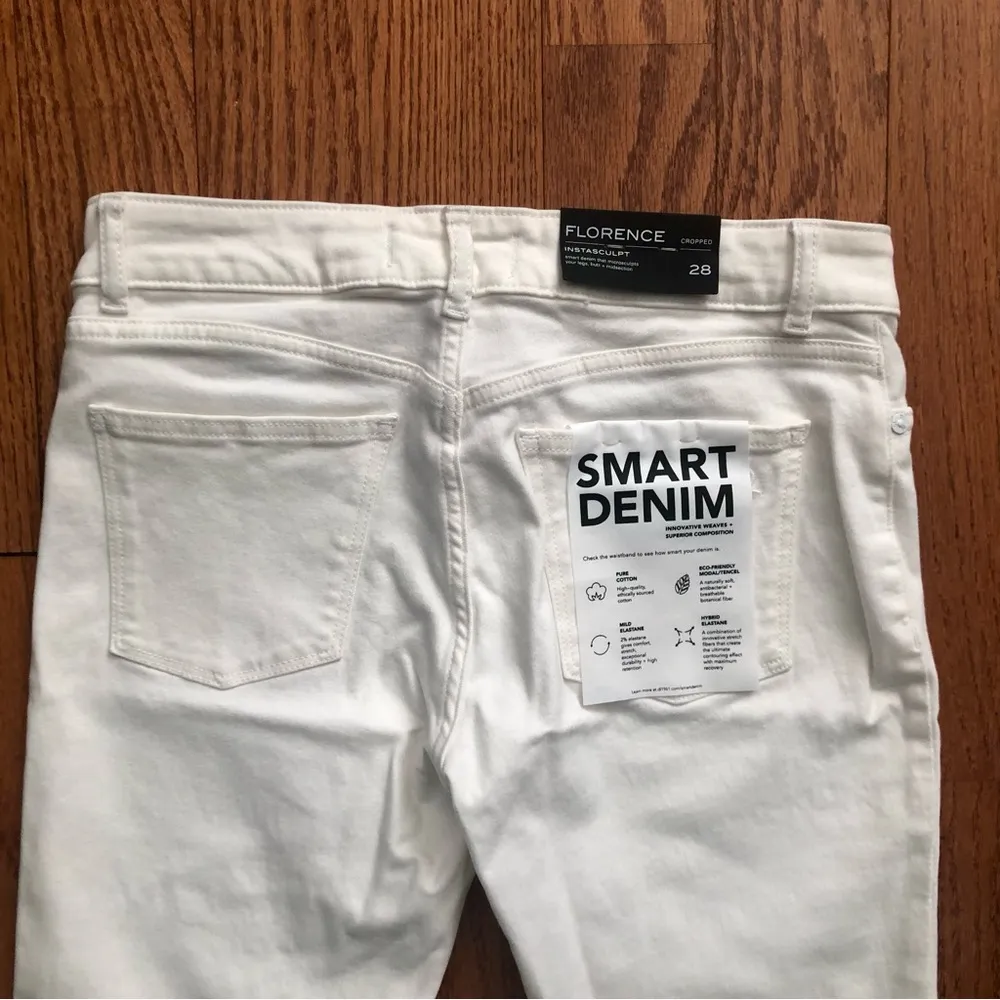 DL1961 Smart Denim Florence Cropped Instasculpt White denim Women’s Size 28 NWT - Image 11
