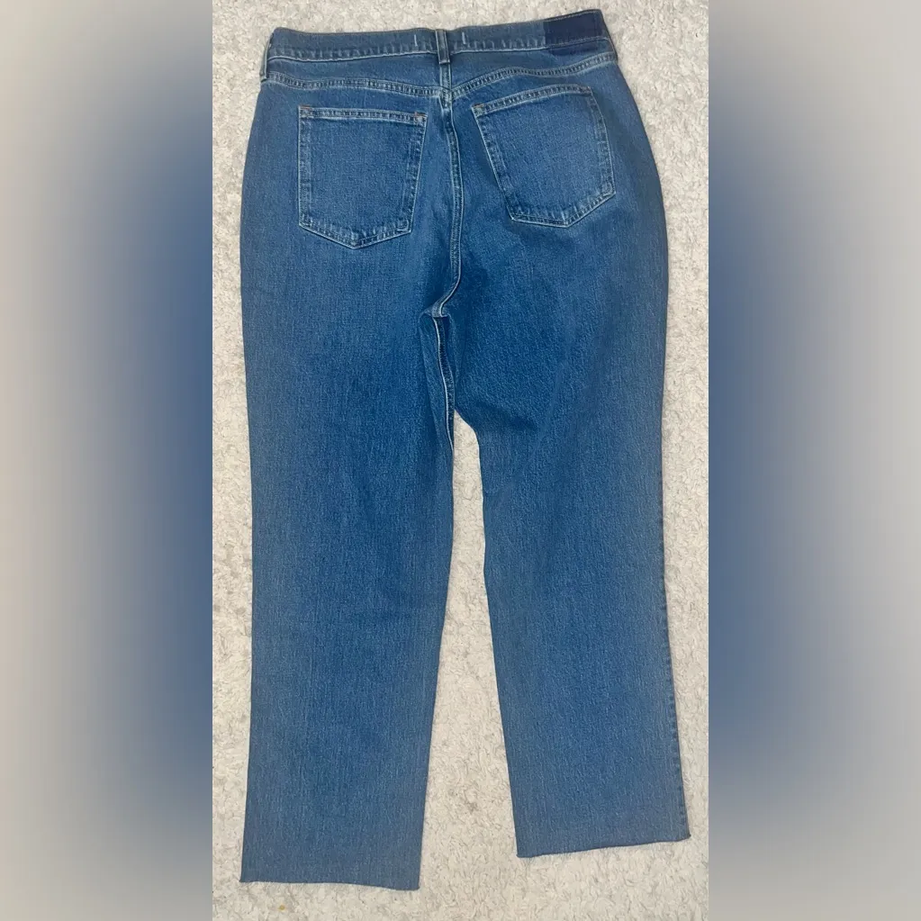 Abercrombie & Fitch Curve Love Ultra High Rise 90s Straight Jean 33 short NWT - Image 7