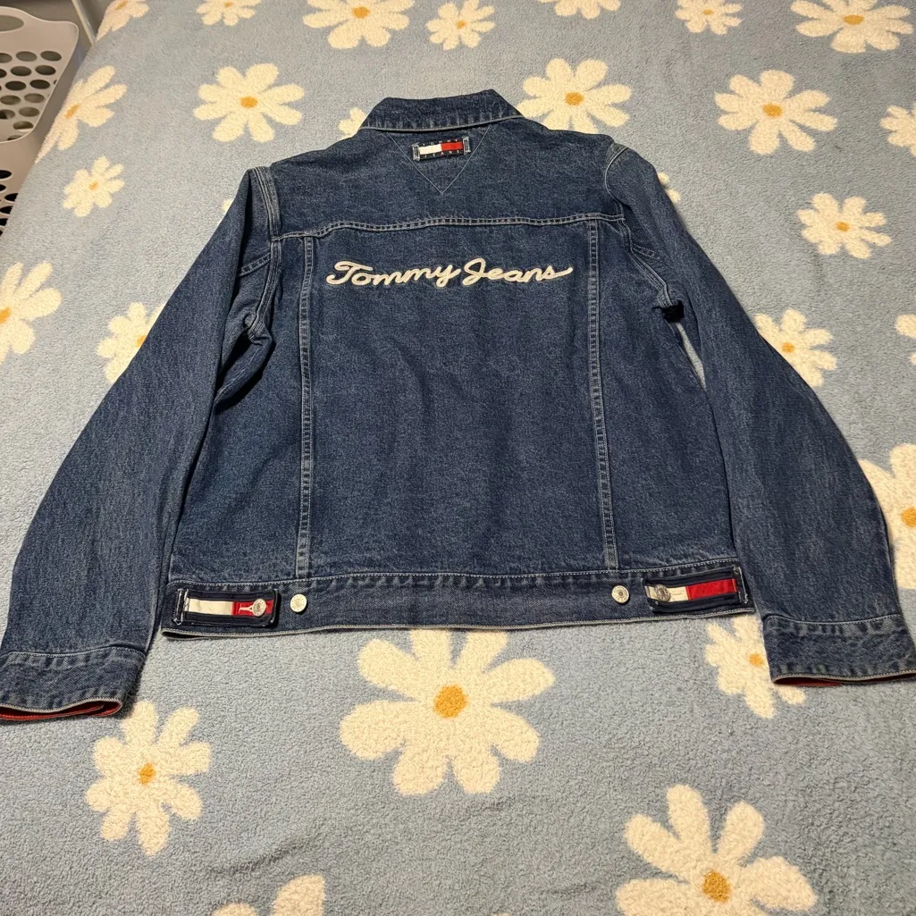 Tommy Hilfiger Classic Blue Jean Jacket - Image 2