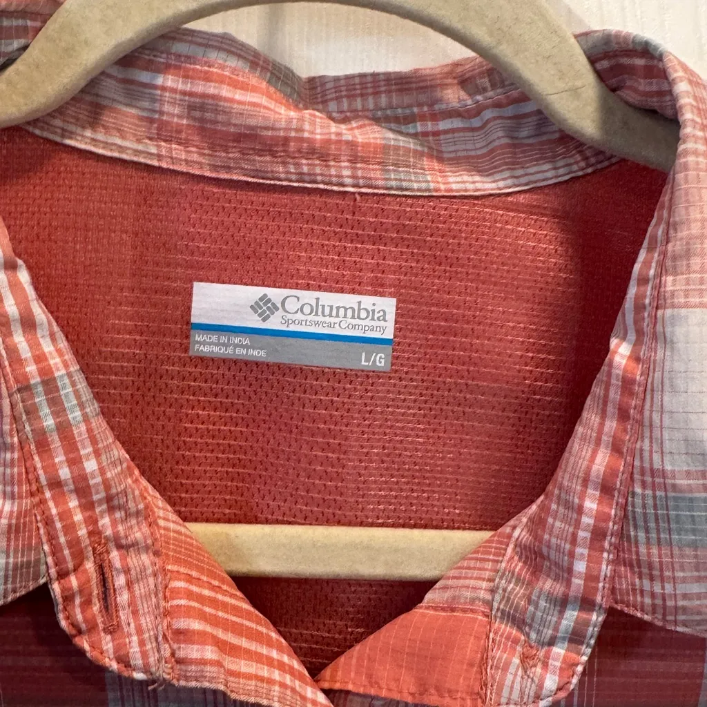 Columbia Women's Omni-Shade T-Shirt, Size L, Plaid, Ventilated, Hiking - Image 7