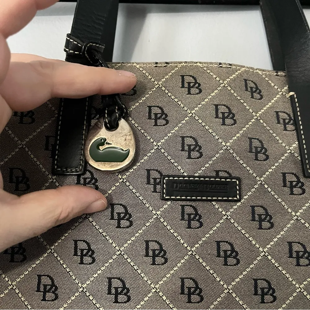 Dooney and Bourke initial east/west tote - Image 4