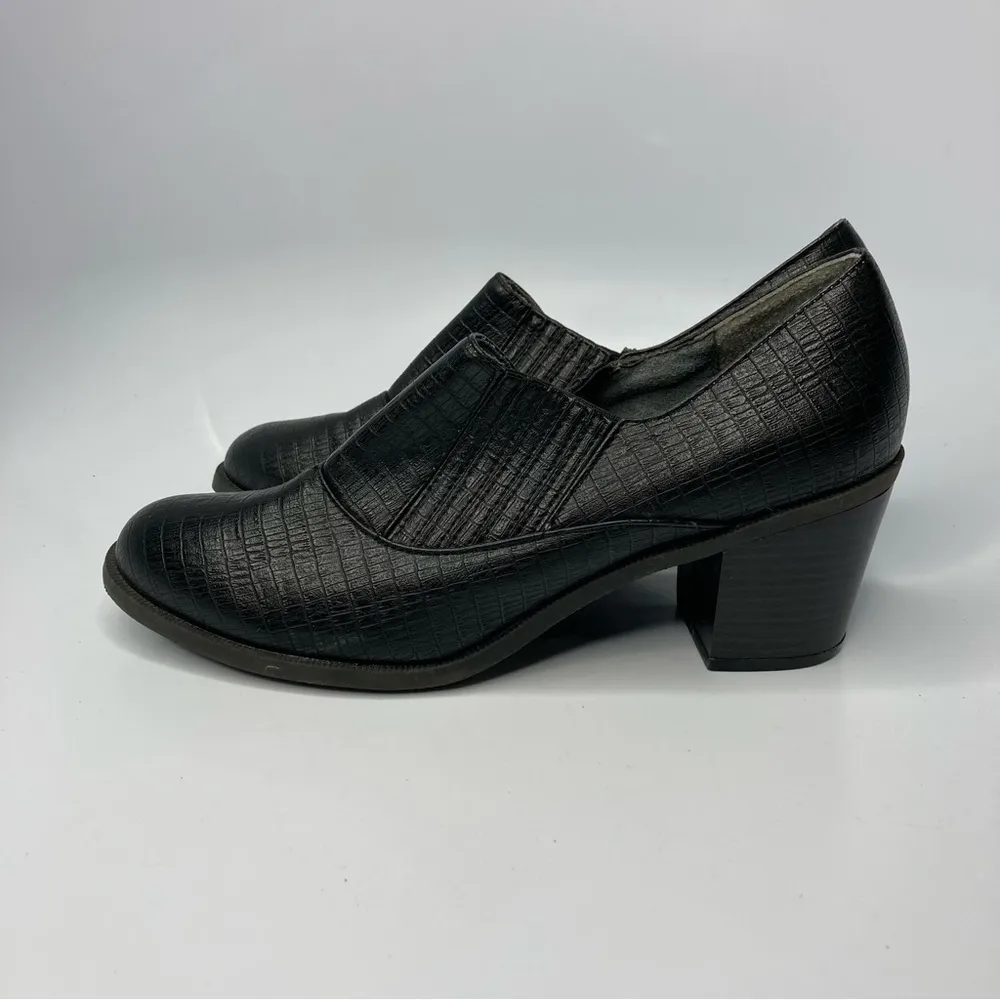 Relativity black‎ heeled booties faux leather size 10 - Image 3