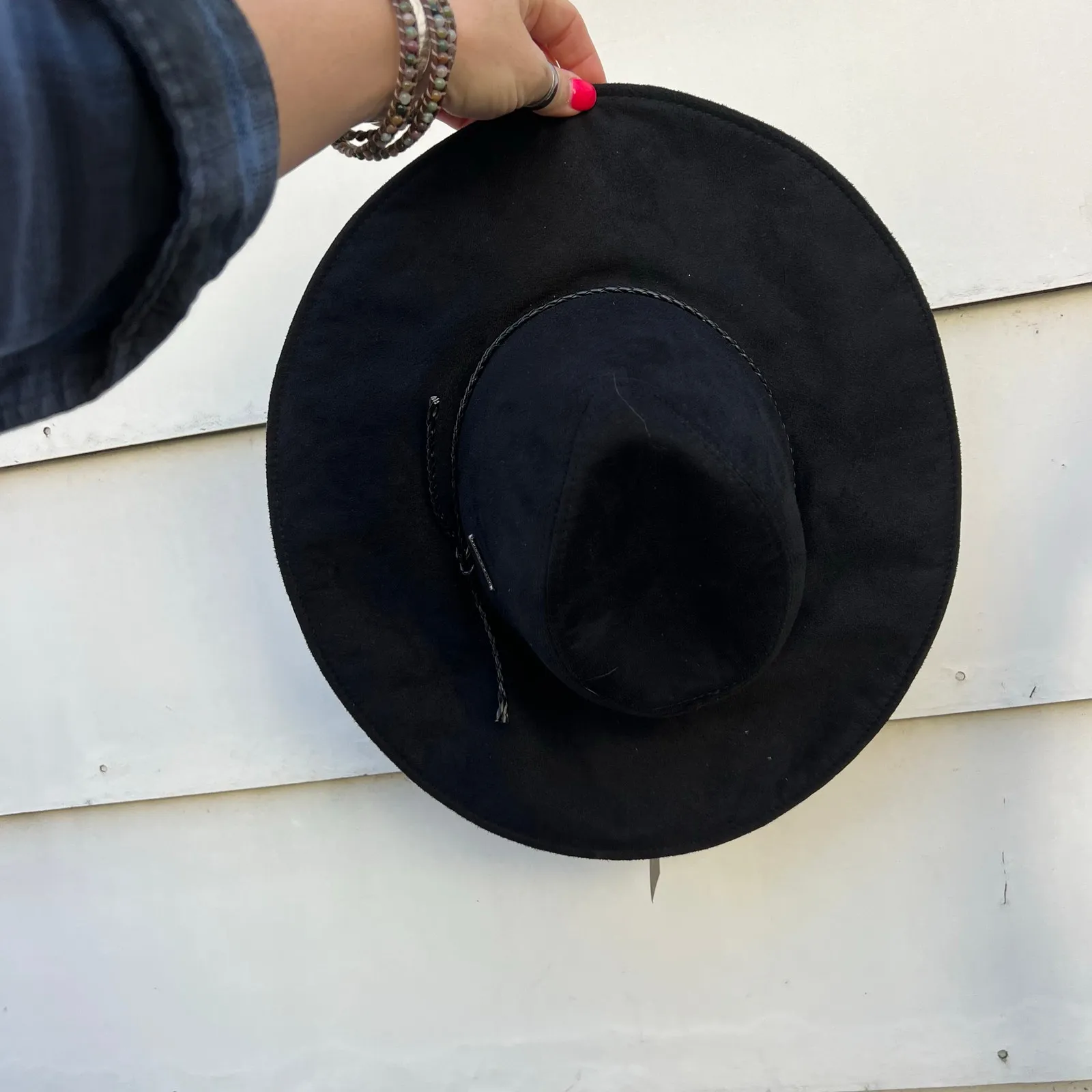 Vince Camuto Black Cowgirl Hat Braided Cord Band Faux Suede Leather O/S NWT - Image 4