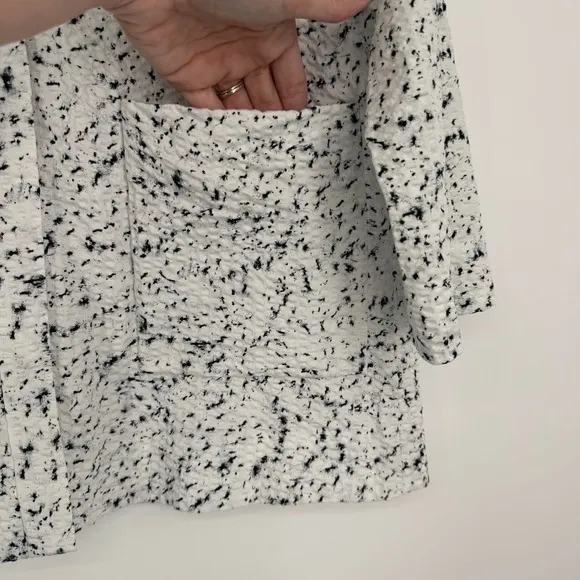 COS Textured Cotton Shirt Size 2 White Black Speckled Button Front Minimalist - Image 5