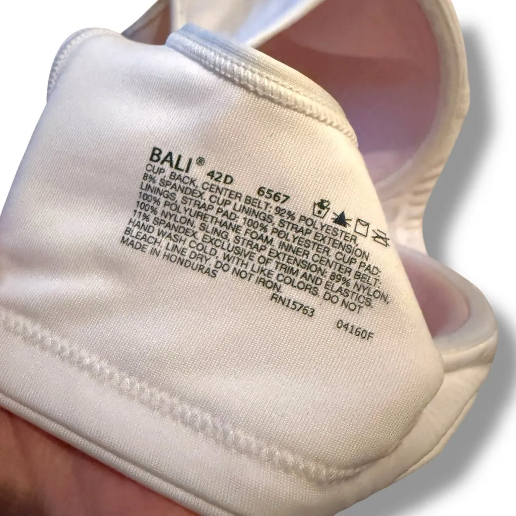 Bali‎ NWT Full Coverage Bra Women’s Size 42D White Underwire Smooth Cup - Image 3