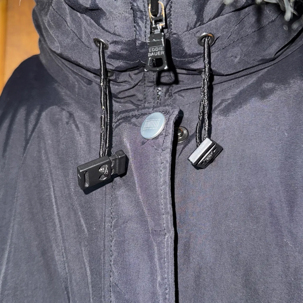 Eddie Bauer goose down jacket in a black color and XL Tall
1920 edition puffer - Image 4