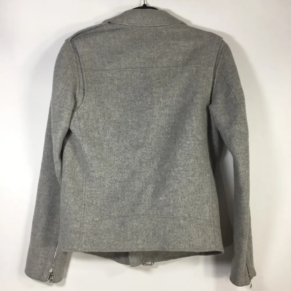 Theory Perfect Moto Double-Face Jacket in Melange
Grey Wool/Cashmere S - Image 12