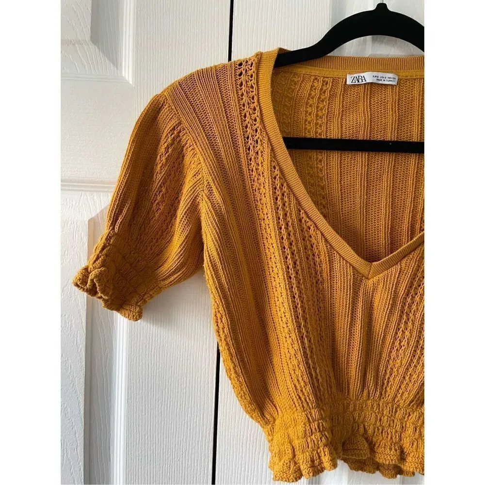 ZARA Knit Mustard Yellow Vneck Crop Top - Image 3