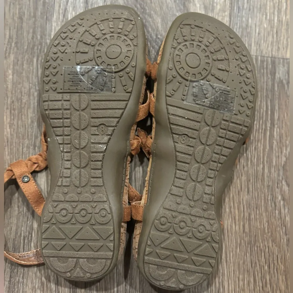 BEARPAW  Women’s Sandals - Size 8 - Like new! - Image 3