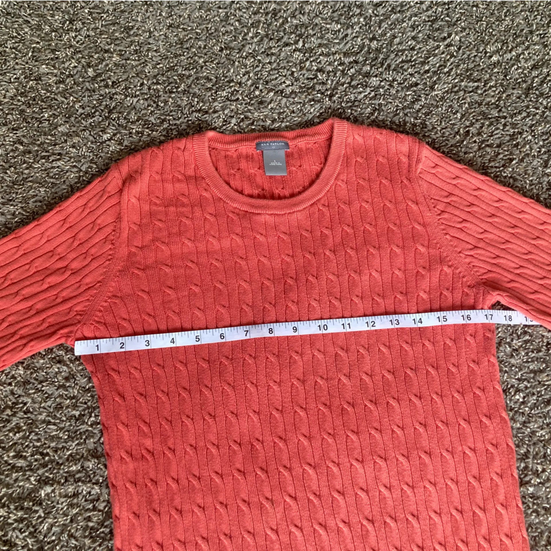 Knit Short Sleeve Sweater Size L - Image 4