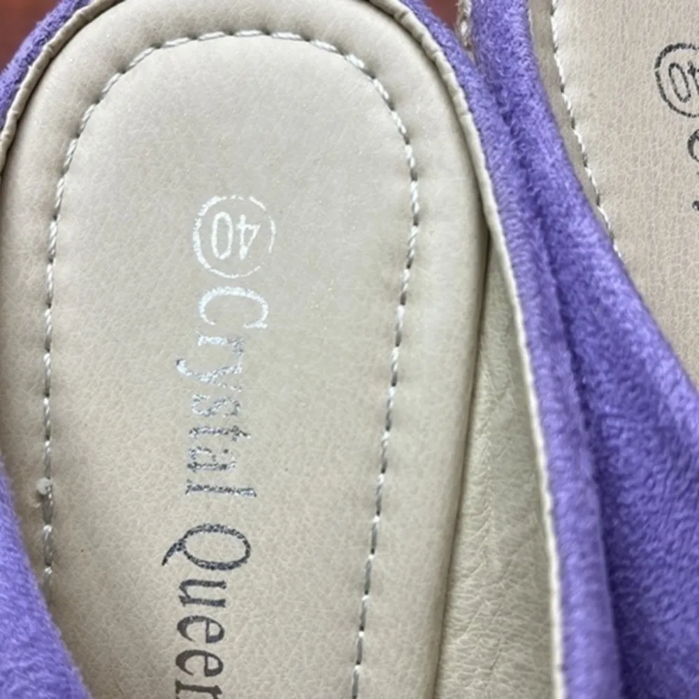 Crystal queen ladies slippers 40 Size 7.5 - Image 8