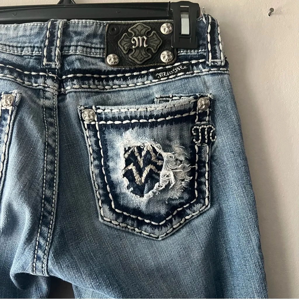 Miss Me Medium Wash Skinny Jeans Size 27 - Image 4