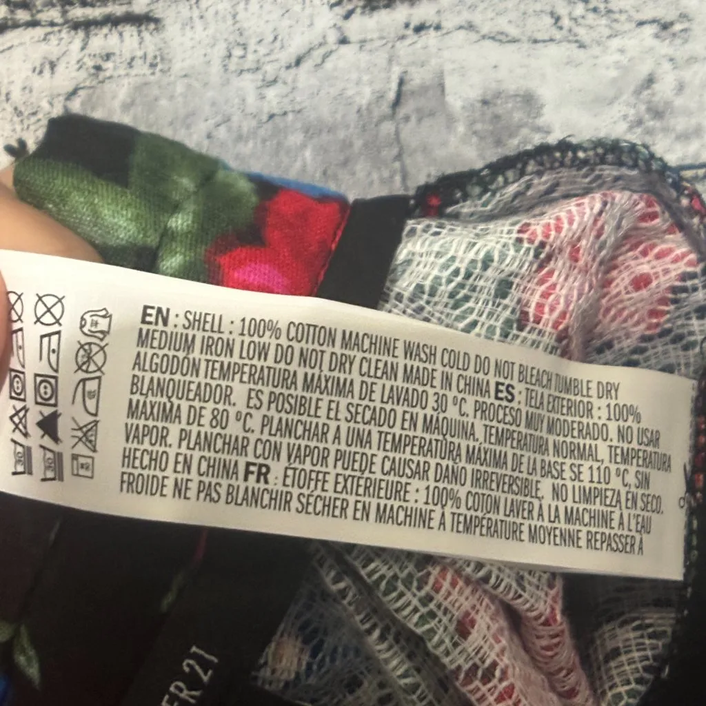 EUC Forever 21 Black Floral Mini Skirt - Image 9