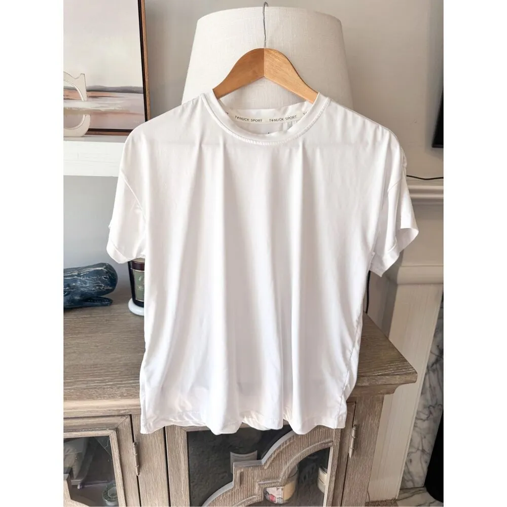 Tuckernuck White Short Sleeve Sport Performance Tee Size Small - Image 2