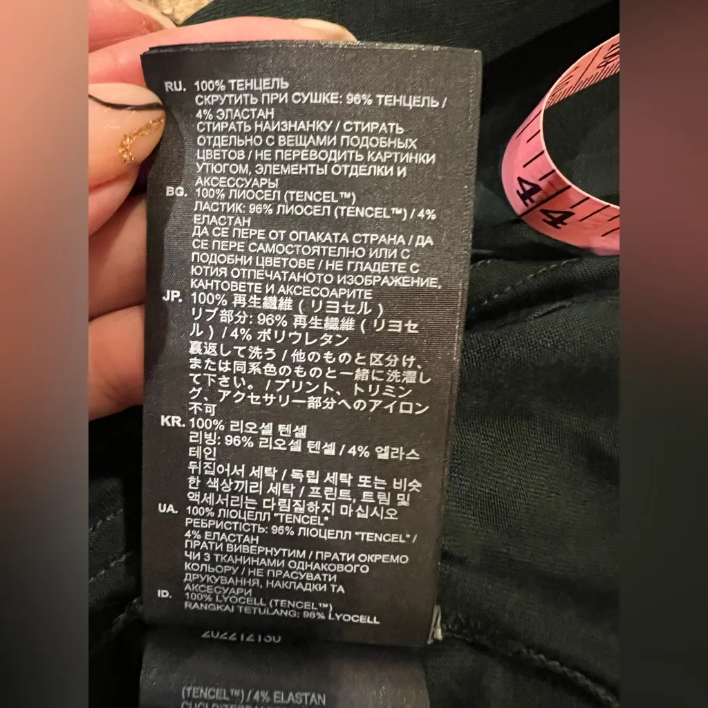 G-Star Raw Essential Mock Loose Top Semi sheer in color Laub Size XS NWT - Image 9