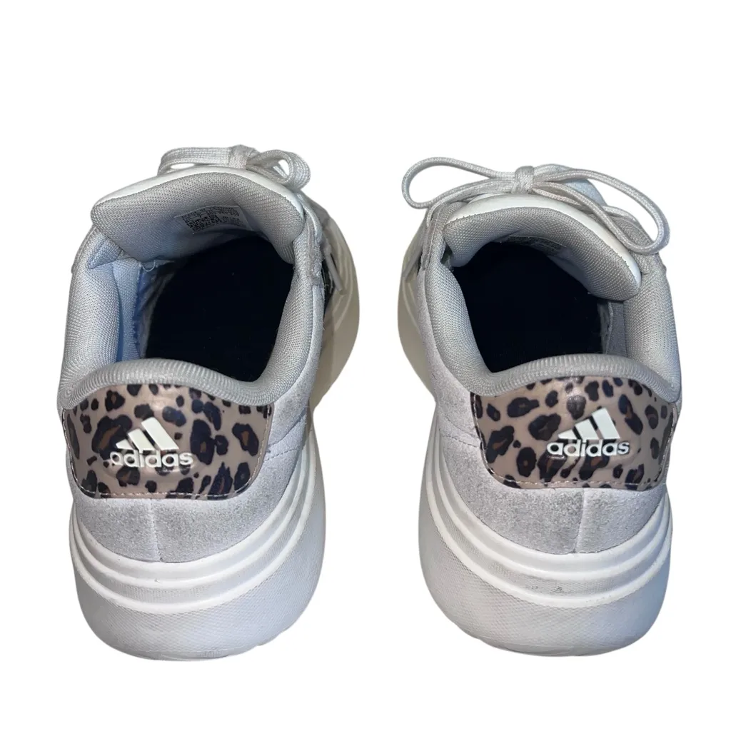 Adidas
Grand Platform
Sneaker - Image 4