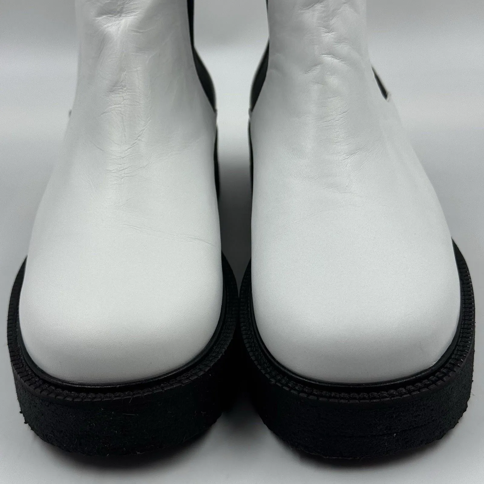STAUD Palamino White Leather Black Gore Ankle Chelsea Boots Sz 35 - Image 9
