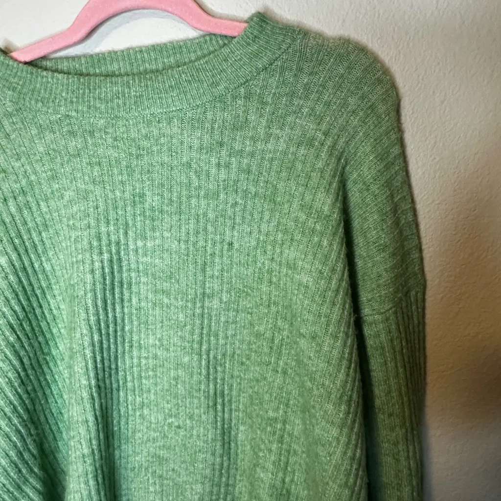 H&M Mint Green Crew Neck Sweater - Image 4
