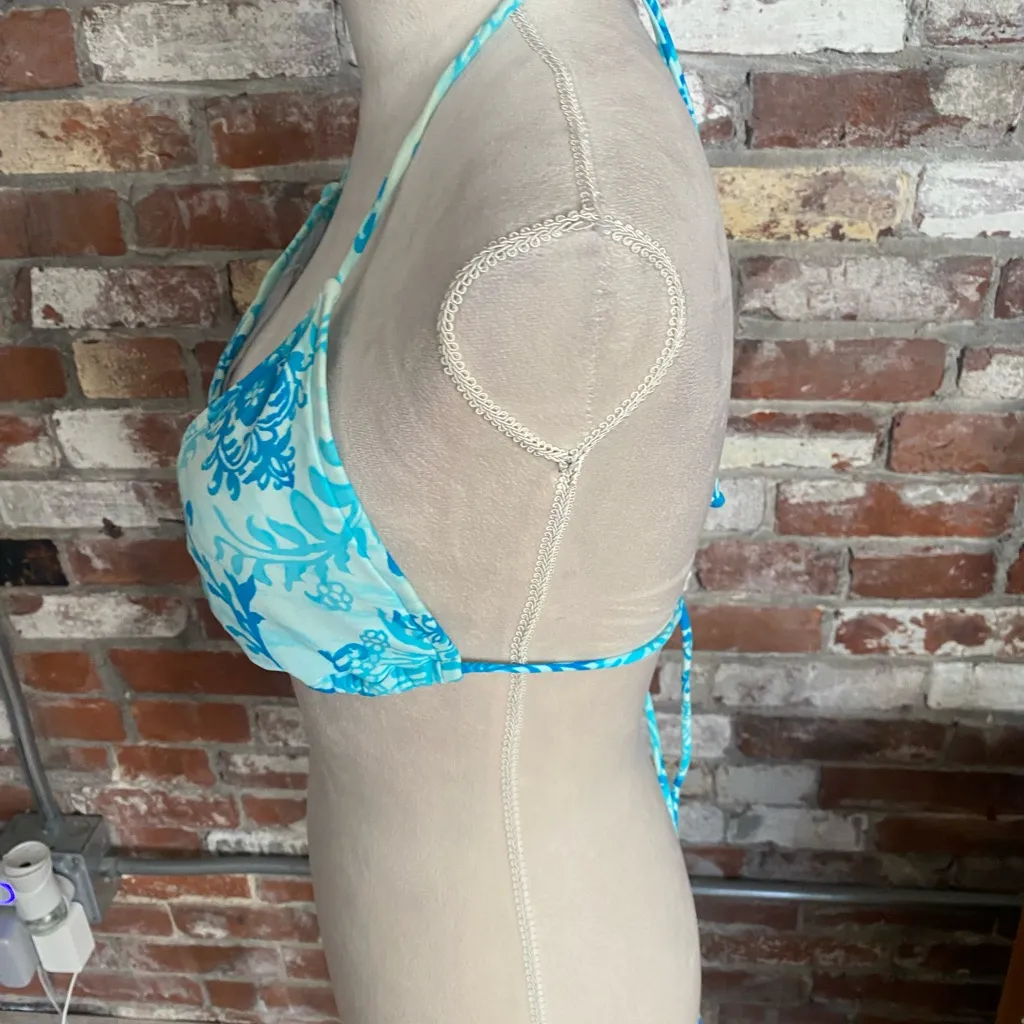 Venus Blue and White Halter Bikini Top Size D - Image 3
