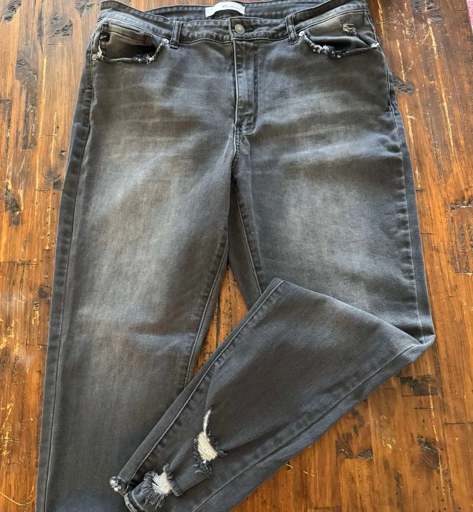 KanCan 1XL Skinny Jeans Light Black Faded Wash Distressed Raw Hem Stretch Denim Gray Size undefined - Image 1