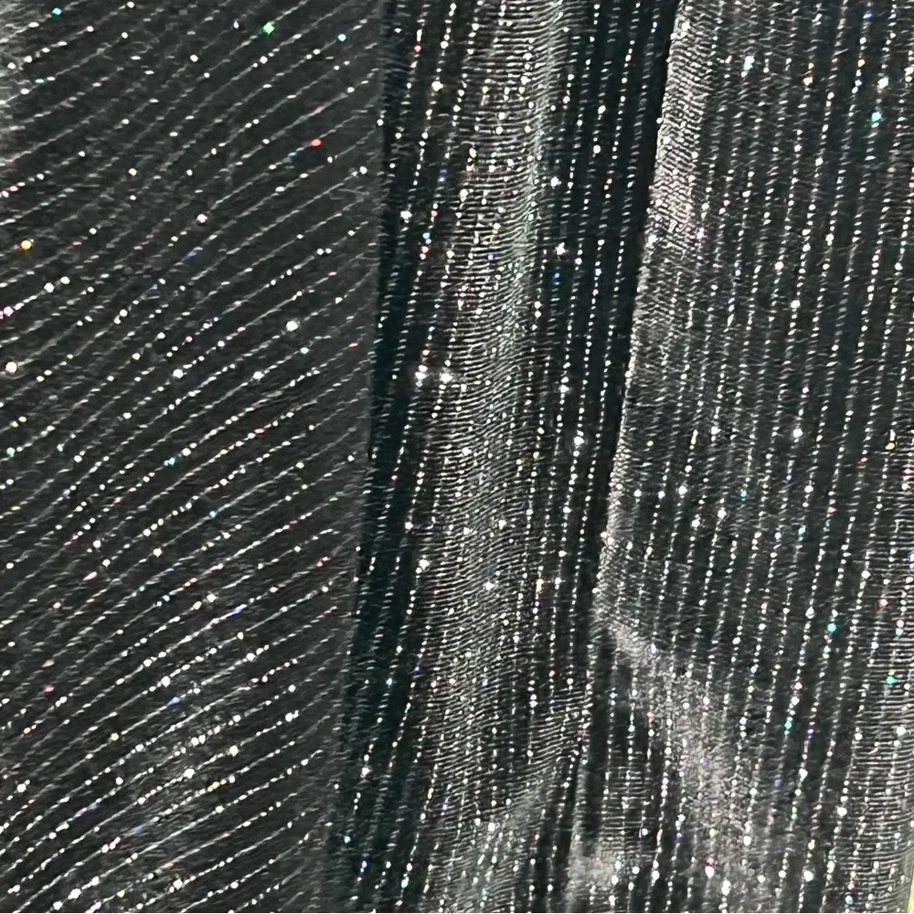 Trixxi Clothing Company Med Black Glitter Long Sleeve V-Neck Sheath Party Dress - Image 11