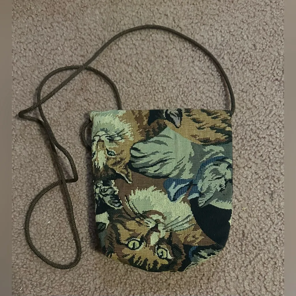 EUC Tapestry Cat Design Cross Over mini Purse Beige Light Weight Handmade VTG - Image 2