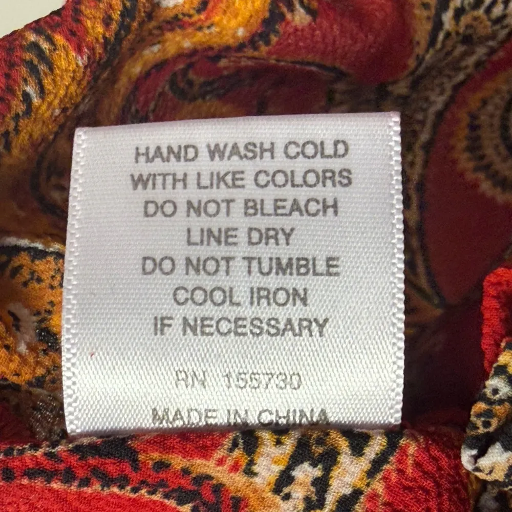 Rose + Olive Red Paisley Tassel Blouse Smocked Hem Size Small - Image 10