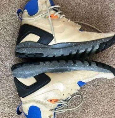 Mobb Ultra Mid Sneaker Size 8 - Image 3