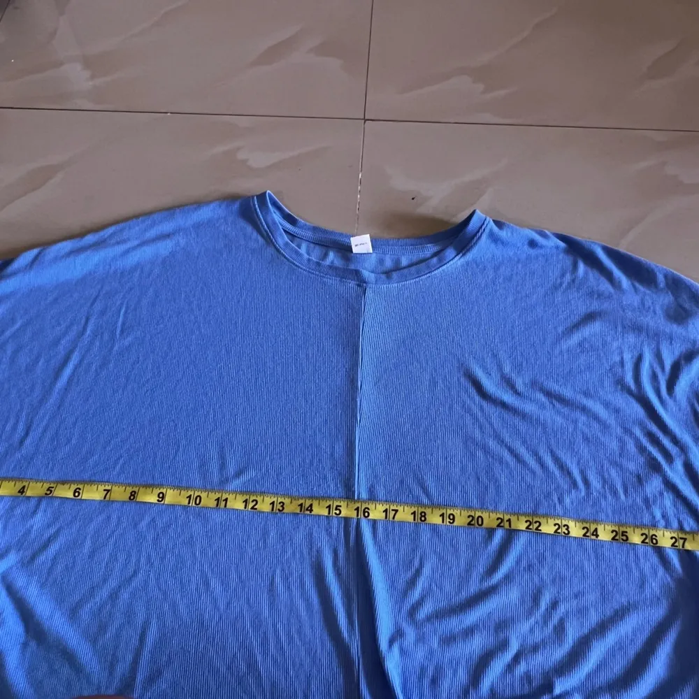 Old Navy Active XXL sky blue  short sleeve tshirt with side knot - Image 11